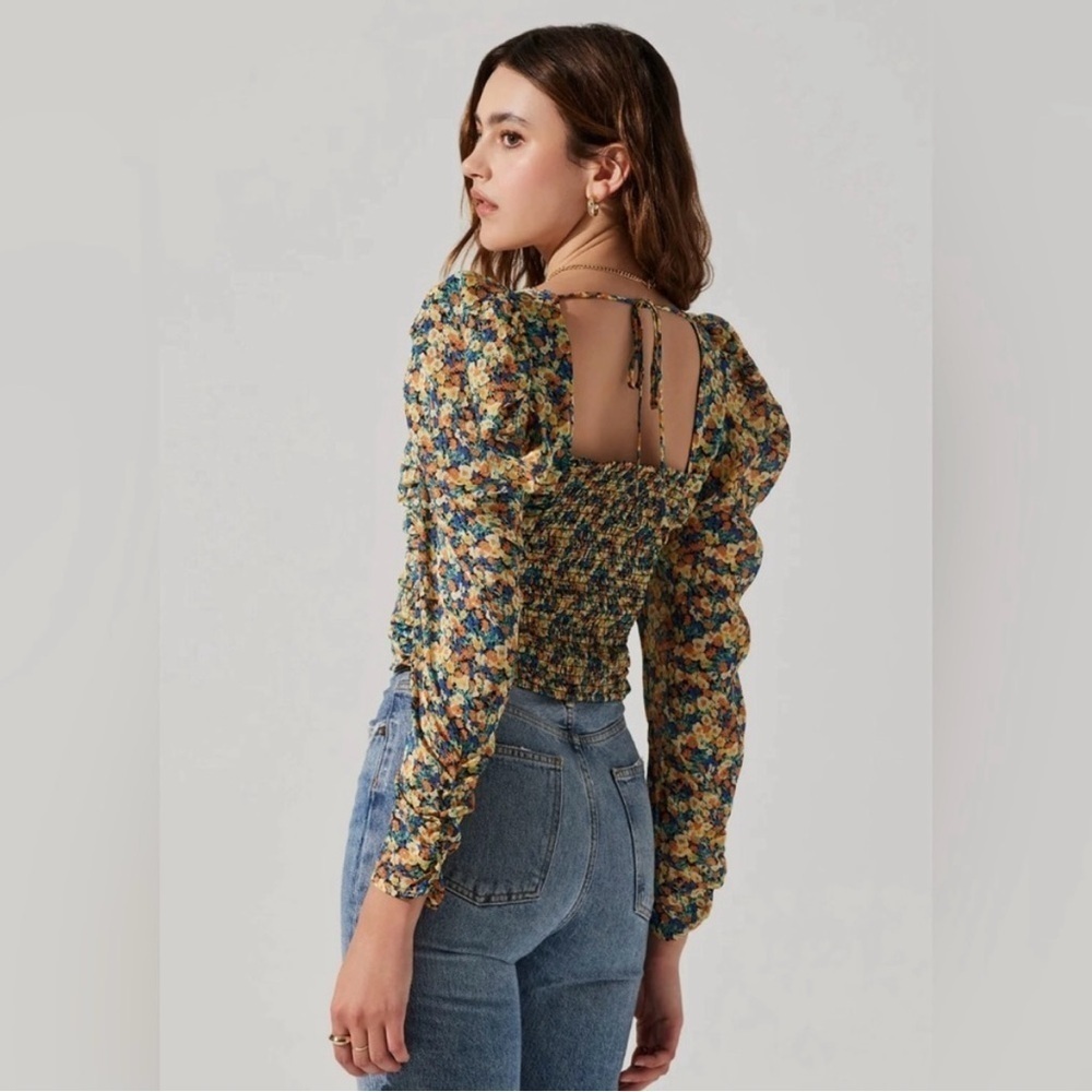 Astr Yellow and Blue Ruched Floral Crop Blouse​​​​​ - Picture 8 of 8